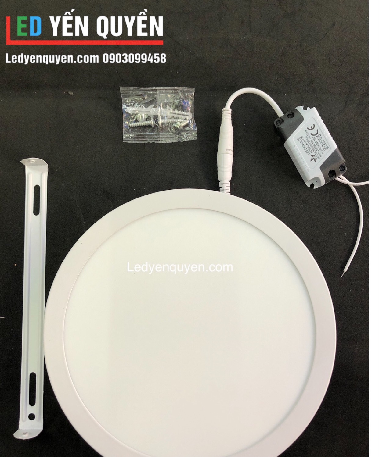 Đèn Nổi Tròn 15W